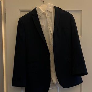 Marc Jacob’s Navy Blue Boys’ Suit, white button down shirt included - Size 16